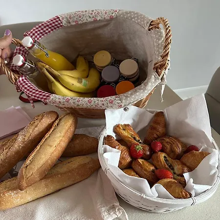 Camping Les Roulottes Des Amis De Wonky *